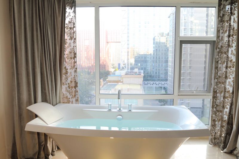 Best Bathtub Replacement Contractors in Columbus, MS